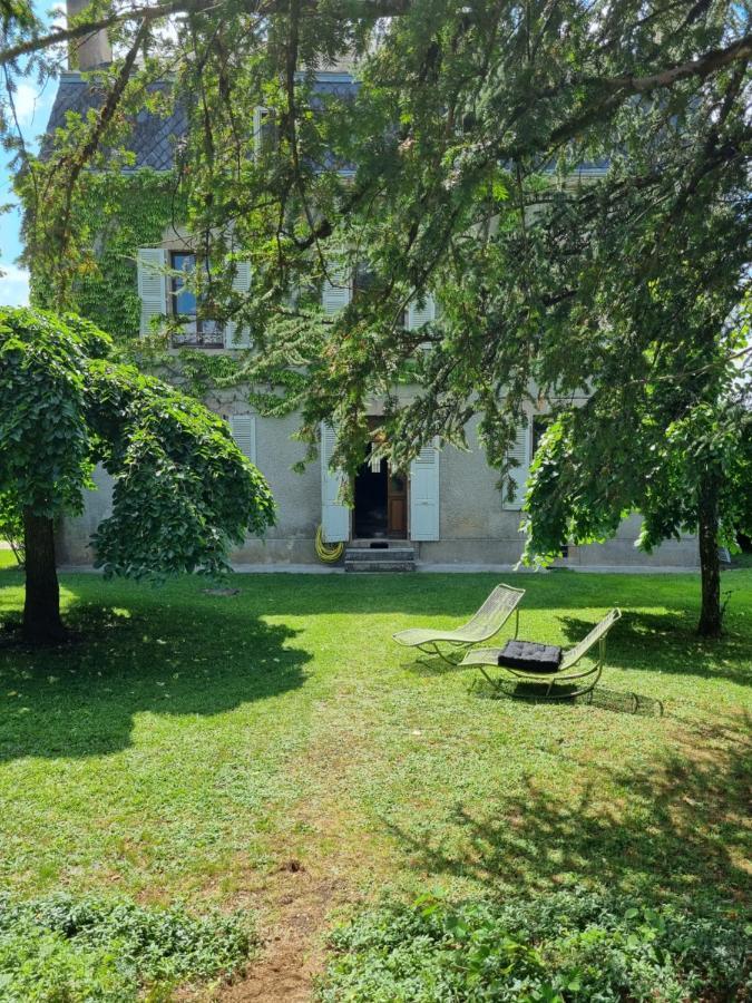 Villa Mura Gite Luxe Avec Piscine Et Spa Campagne Et Grand Air Nouvelle Aquitaine Correze Neuvic  Luaran gambar
